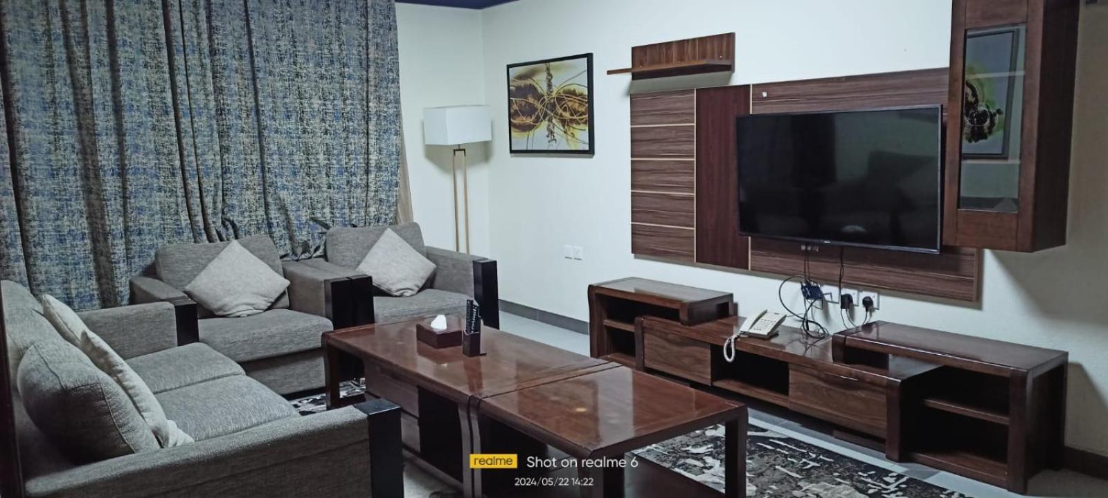 Niyaf Hotel Appartments 카미스무샤야트 외부 사진