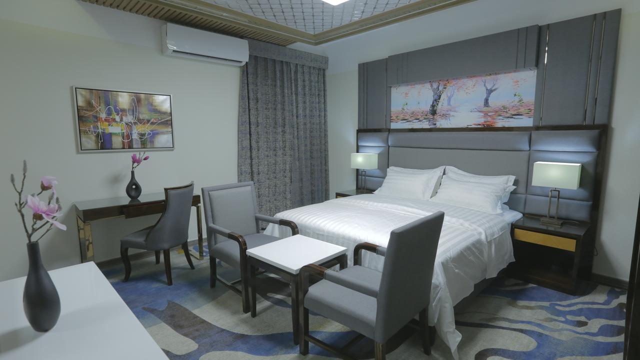 Niyaf Hotel Appartments 카미스무샤야트 외부 사진